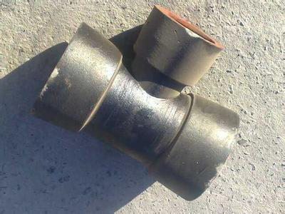 老房子酒泉铸铁管下水漏水怎么处理